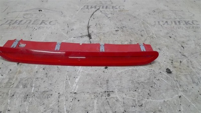 1k6945097G фонарь (стоп сигнал) VW Passat (B7) 2011-2015
