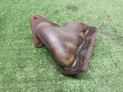 022253018L коллектор выпускной VW Touareg 2002-2010 2005