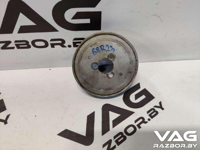 059121031H Шкив Audi A4 B8 2009