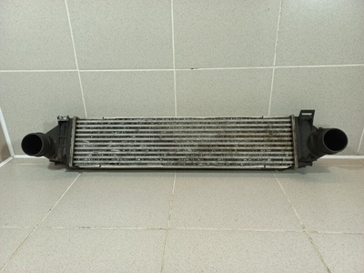 LR009802 Интеркулер Land Rover Range Rover Evoque 1