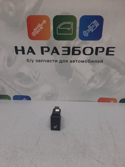 BP4K66420 кнопка подогрева сидений MAZDA 3 BK 2008