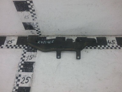 4L0951229A кронштейн крепления звукового сигнала Audi Q7 1 4L