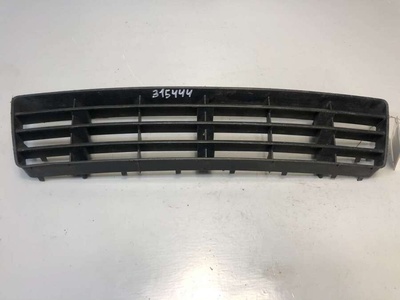 4B0807683F Заглушка (решетка) в бампер Audi A6 C5 (S6,RS6) 1998