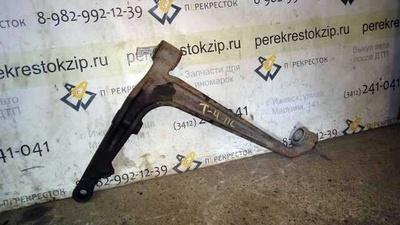 7D0407151A Рычаг подвески Transporter T4 (90-03) нижний пер L б\у (арт. )
