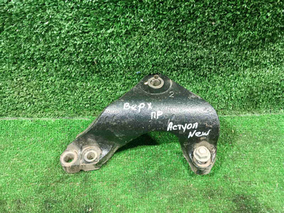 2075034251 Кронштейн ДВС Actyon New\Korando C (10-14) G20D 4WD R б\у (арт. )