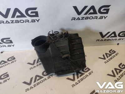 079133836A Корпус воздушного фильтра Audi A8 D3 (S8) 2006 ,4E0129620C