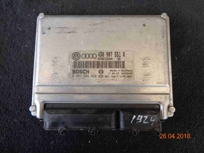 4D0907551R Блок управления двигателем (ДВС) Volkswagen PASSAT 5 (3B 1997-2005) 1997 4D0 907 551 R