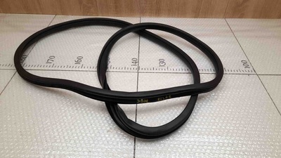 BHN968913A Уплотнитель двери (по кузову) задний Mazda 3 BM BN 2013-2018 BHN9-68-913A