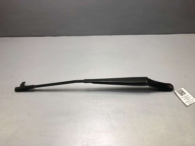 1T0955409A Щеткодержатель (поводок стеклоочистителя, дворник) Volkswagen Touran 1 2005