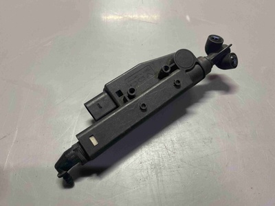4E0955965A Омыватель левой фары Audi A8 2003 4E0 955 965 A