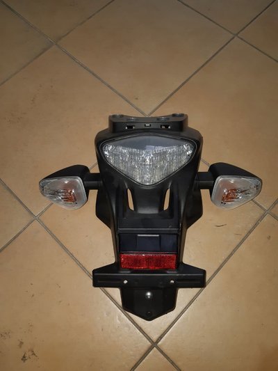 Suzuki b - king крепление доске zadupek брызговик