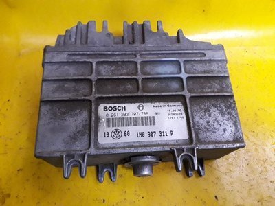 1h0907311p Блок управления двигателем Volkswagen Passat B4 (1993-1997) 1995 , 0261203707, 0261203708