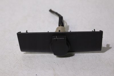 Гнездо прикуривателя opel vectra c 1.9 cdti 13111083