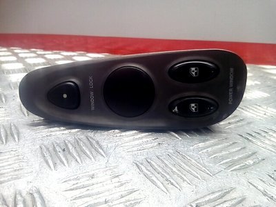9357027100 Блок управления стеклоподъемниками Hyundai Coupe 1 (1996-2002) 2000 93570-27100