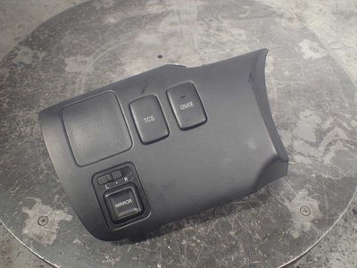 35300S0XA01 Кнопка антипробуксовочной системы Honda Odyssey_(Shuttle) 2 (1999-2003) 2002 ,