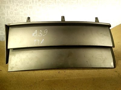 51137026899 Накладка декоративная (молдинг) переднего левого крыла Land Rover Range_Rover 3 (2001-2012) 2003 ,