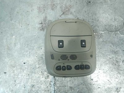 LL8 Плафон салона (фонарь) Chevrolet TrailBlazer (GMT360) 2003