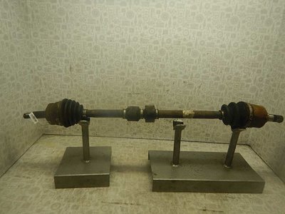 495002L210 Полуось передняя правая (приводной вал шрус) Hyundai i30 1 (2007-2012) 2010 ,