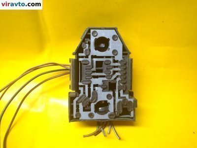 333945257 Панель (плата) фонаря заднего левого Volkswagen Passat B3 (1988-1993) 1990