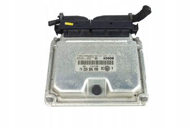 06A906032HJ блок управления audi a3 8l 1.8 т 0261207436