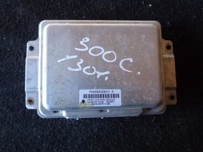 P04692028AH Блок Body control module Chrysler 300C (LX) 2004 - 2011 2006 ,