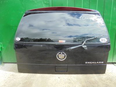 Крышка багажника Cadillac Escalade II 2001 - 2006 2002