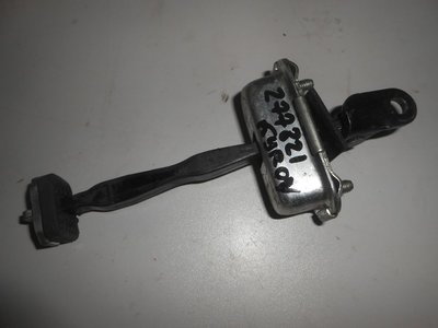 7136009002 Ограничитель двери задней правой SsangYong Actyon I 2005-2010
