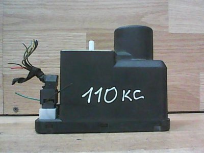 4A0862257C Компрессор центрального замка Audi 80 - B4/8C (1991-1996) 1992 4A0 862 257 C