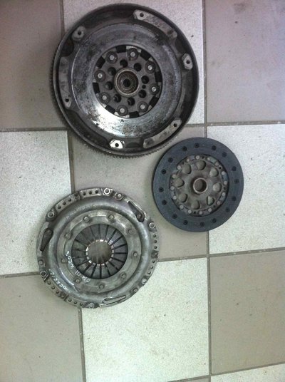 A1110305205 Комплект сцепления Mercedes C W203 2002 ,A1110306205,203,A0002521605,A0002521211,A0162503801