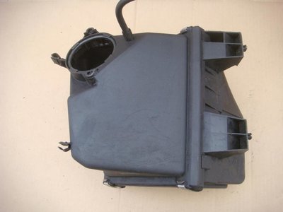 4B0133837E корпус воздушного фильтра AUDI A6 (C5) 1997-2004 AUDI A6 (C5) 1997-2004 1998 , 4B0133837F,
