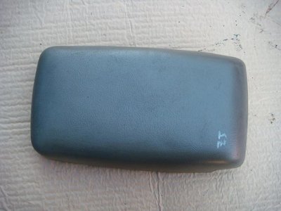 4723005 подлокотник JEEP GRAND CHEROKEE (ZJ) 1993-1998 JEEP GRAND CHEROKEE (ZJ) 1993-1998 ,