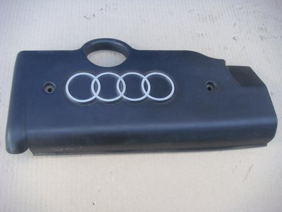 077103723C накладка декоративная двигателя AUDI A8 (D2) 1994-2003 AUDI A8 (D2) 1994-2003 1995 ,