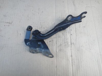 B32H52420A петля капота MAZDA 3 (BK) 2003-2009 MAZDA 3 (BK) 2003-2009 2004 B32H-52-420A,