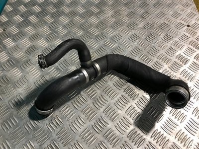 A2115018982 мерседес w219 cls w211 6 , 3 amg шланг , шланг воды