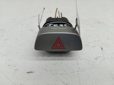 8m5t13a350ab Кнопка аварийной сигнализации(аварийка) Ford Focus II (2005-2011) 2010