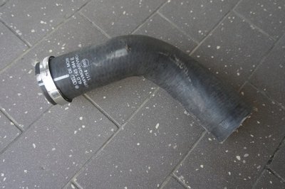 4L0145944B трубки интеркулера audi q7 4l 6.0 tdi v12 w12