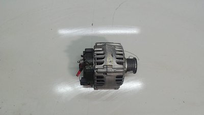 231000643R Генератор Renault Clio 2012-2016 2015