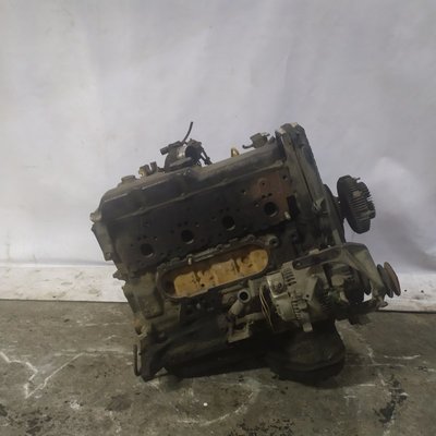 двигатель TOYOTA CHASER LX100 2LTE