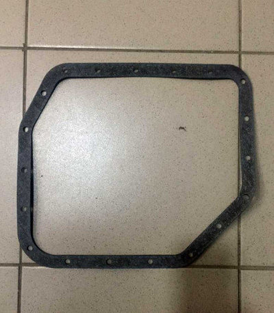 3516852020 Прокладка КПП A/Т поддона Auris (07-12)/Avensis (03-08)/Corolla 120 (01-06)/Rav 4 (06-10)