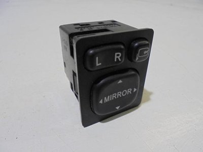 8487028020 Кнопка регулировки зеркала Toyota Avensis 2 T250