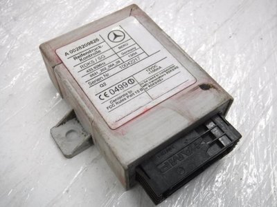 A0028209826 Блок управления системы контроля давления в шинах Mercedes R230 SL