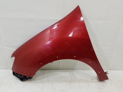 631013661R крыло Renault Sandero Stepway 2