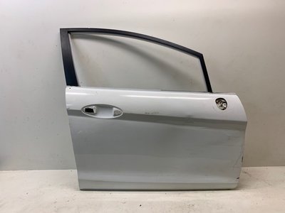1806114 дверь Ford Fiesta MK6 2008-2017