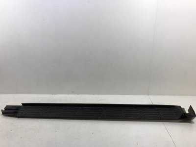 961011LA2C Подножка Infiniti QX80 Z62 2010-