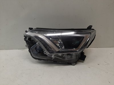 8117042650 фара Toyota rav4 45 2016-