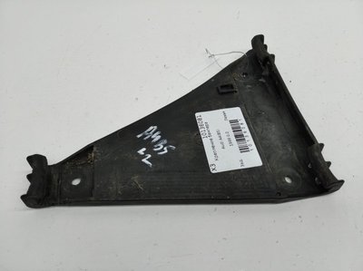 8D0807483 Крепление бампера Левая Зад. Audi A4(B5) 1999