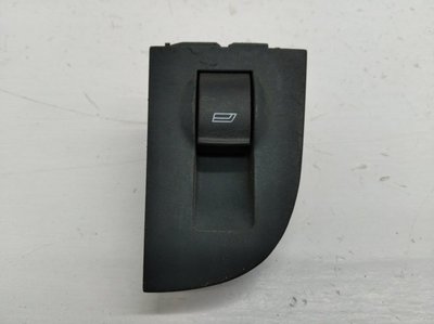 4b0959855 Кнопка управления стеклоподъемниками Правая Зад. Audi A6(C5) 1998