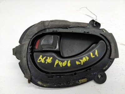 Ручка двери салона Левая Перед. Peugeot 406 (1995-1999) 1998