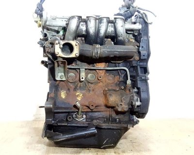 Подушка крепления двигателя Volvo 460 240/260 1974-1993 1993