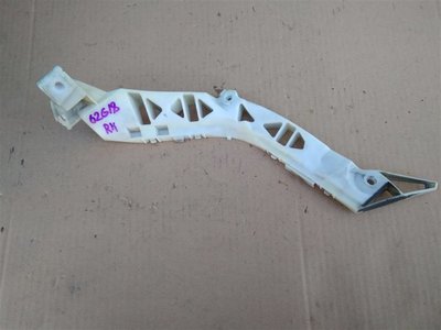 BN8V502H1 кронштейн заднего бампера MAZDA 3 (BK) 2003-2009 MAZDA 3 (BK) 2003-2009 2004 BN8V-50-2H1,